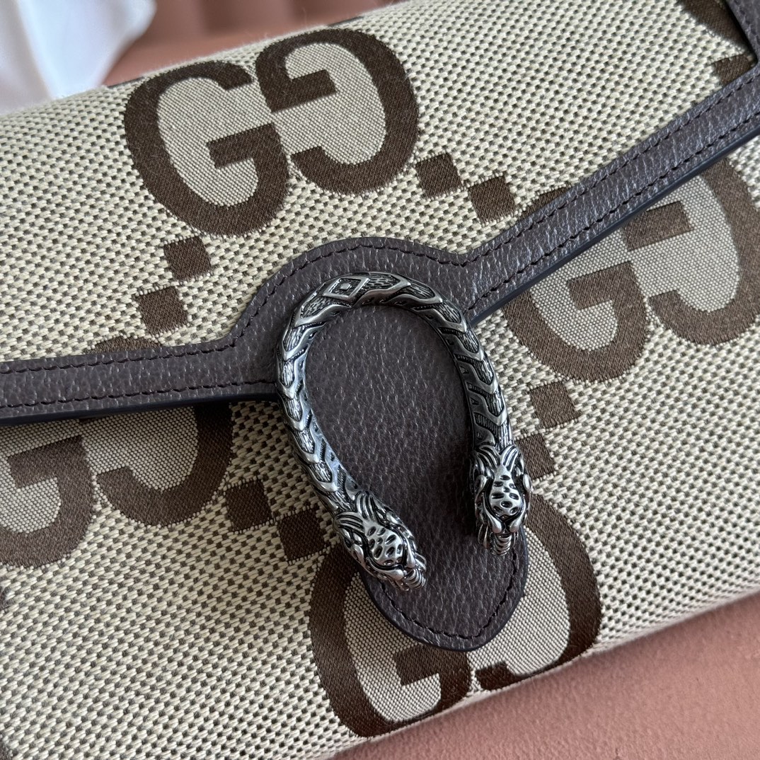 Gucci 401231 GG Supreme beige brown 20 13 5 4cm crossbody everyday