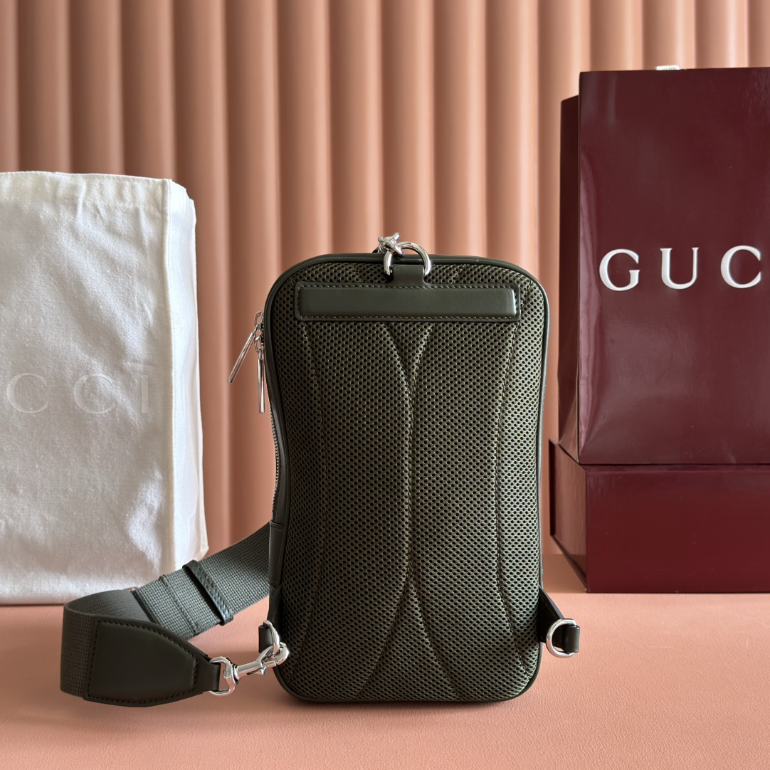 Gucci Supremee Canvas Messenger Bag - Forest Green Leather Trim - Model 822073 3 i1756977557 1119 8