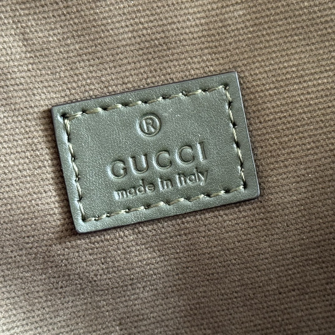 Gucci Supremee Canvas Messenger Bag - Forest Green Leather Trim - Model 822073 9 i1756977557 618 7