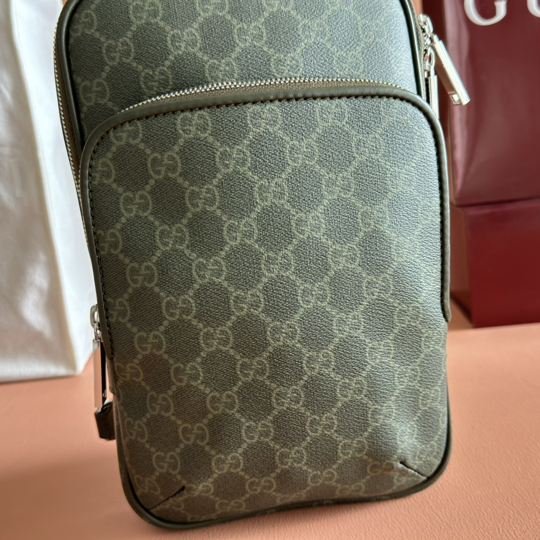 Gucci Supremee Canvas Messenger Bag - Forest Green Leather Trim - Model 822073 6 i1756977557 8000 0