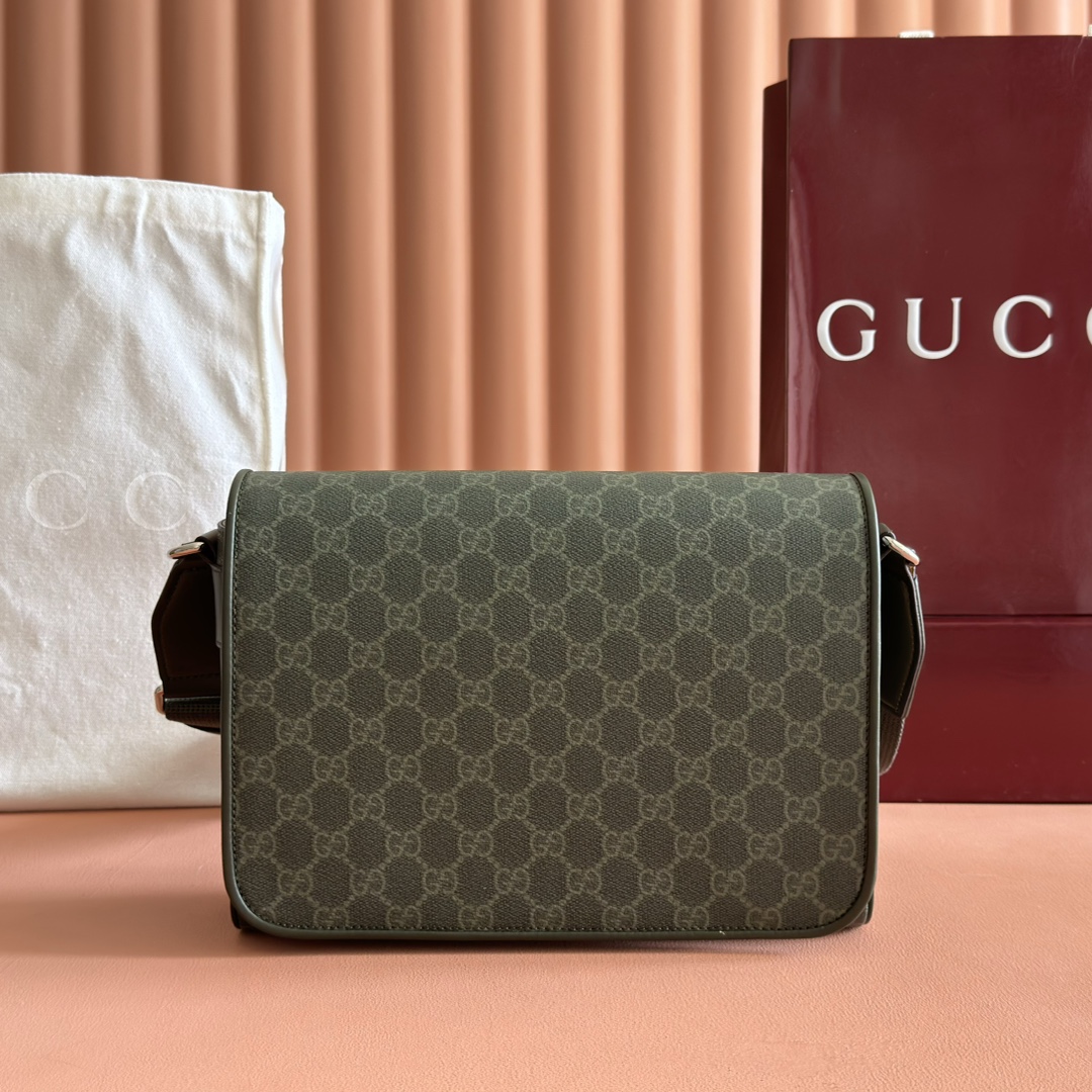 Gucci Green Messenger Bag with Gucci Letter Pattern - Medium Size 2 i1757499457 2996 1