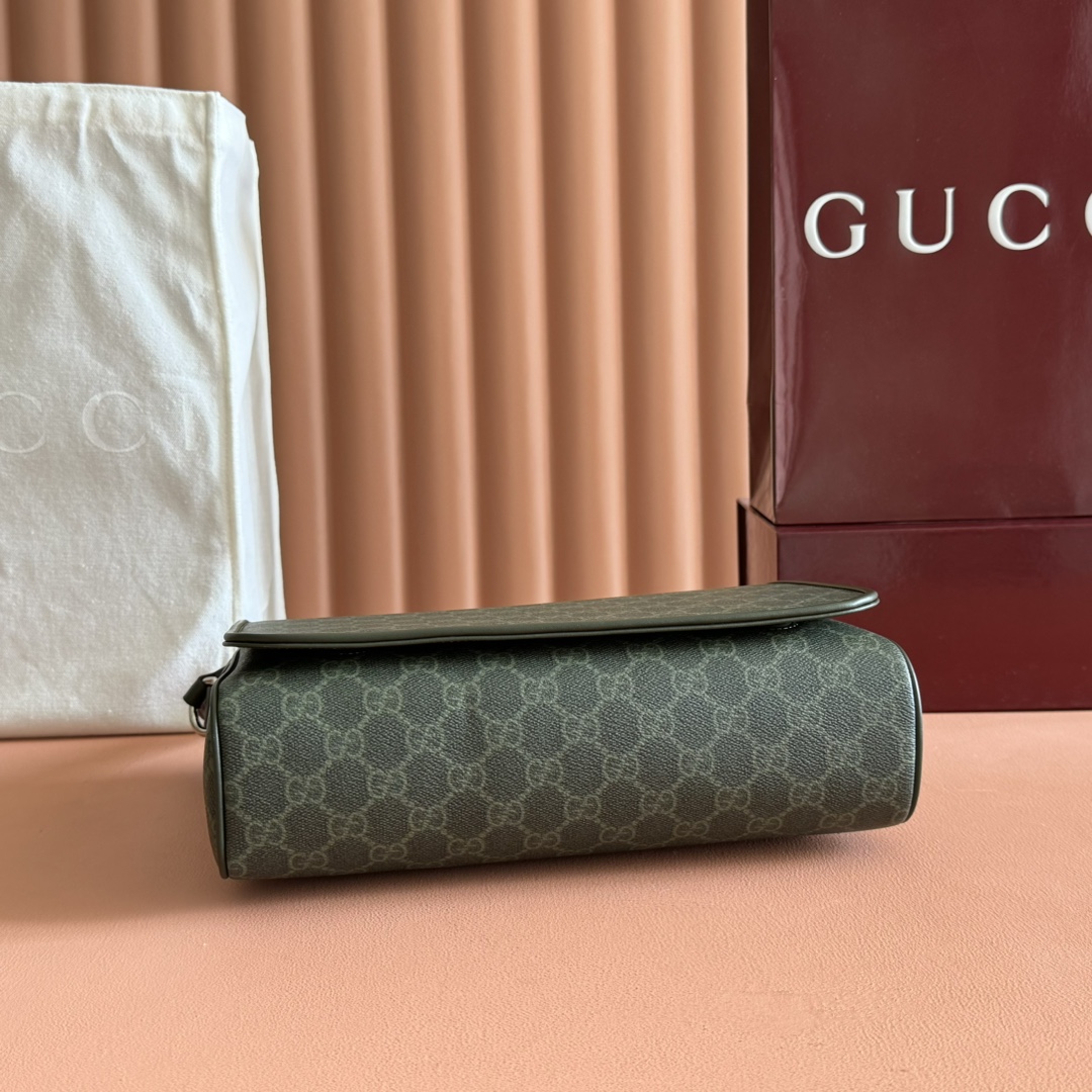 Gucci Green Messenger Bag with Gucci Letter Pattern - Medium Size 5 i1757499457 6692 8