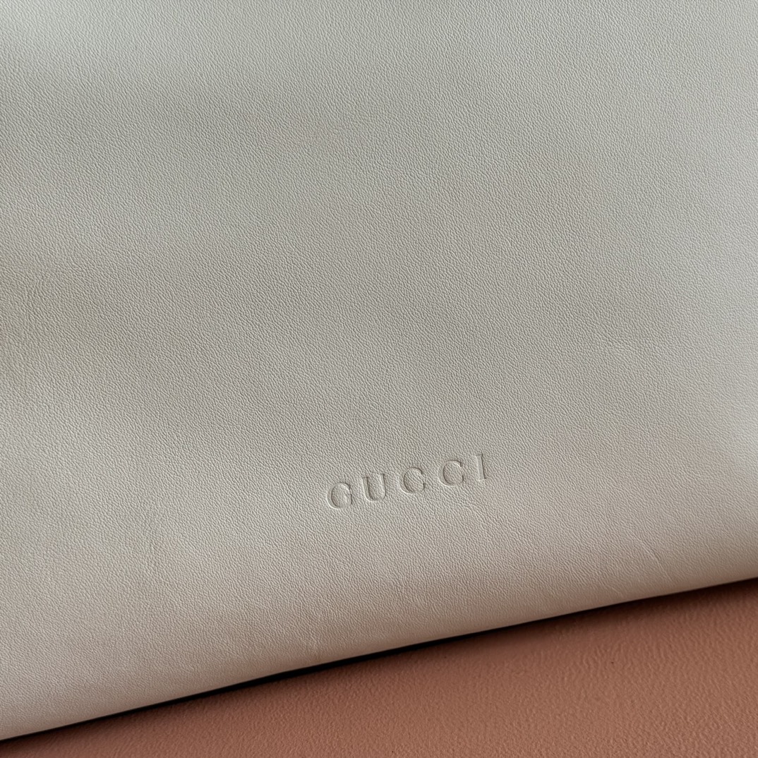 Gucci Beatrix White leather shoulder everyday