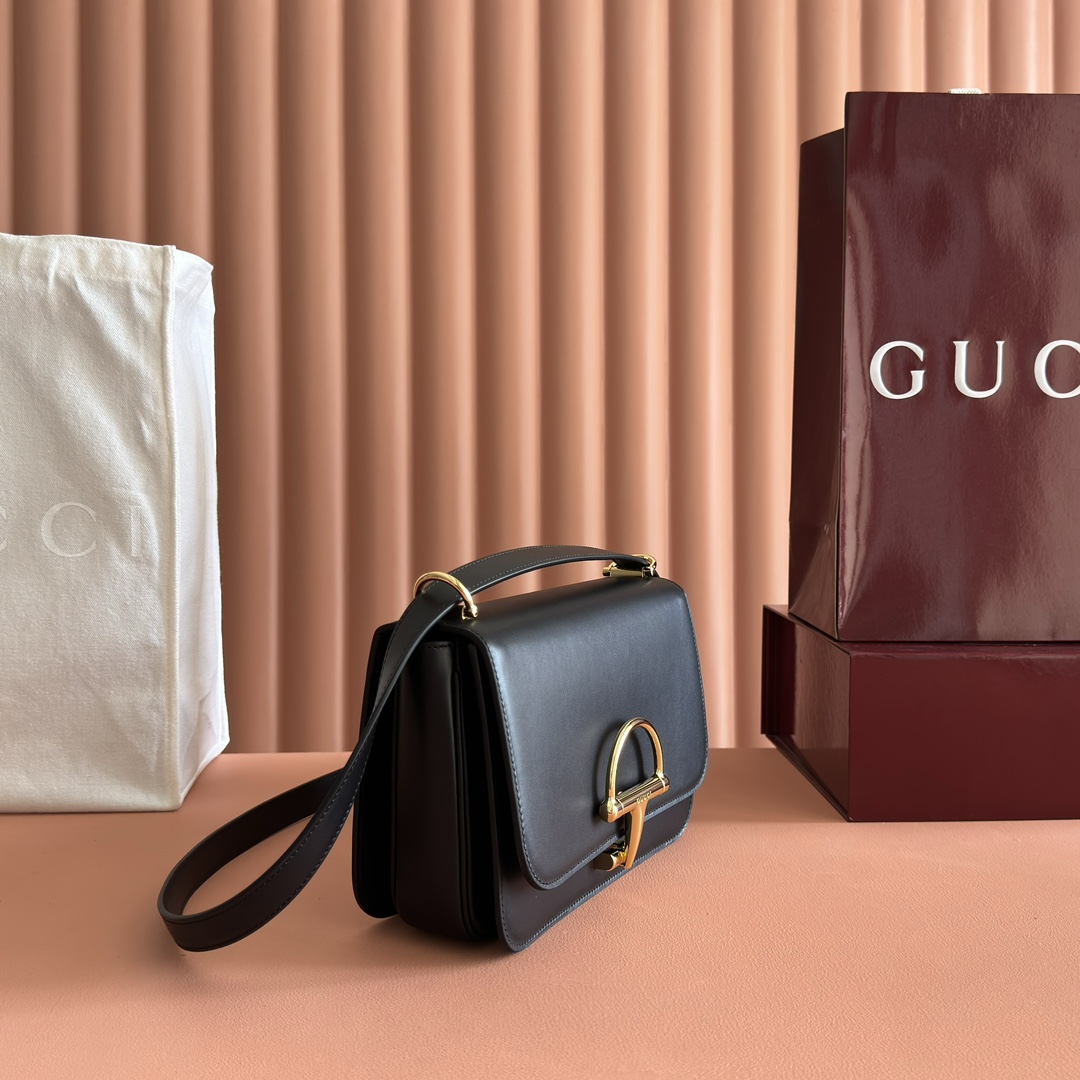Gucci Siena Black shoulder everyday