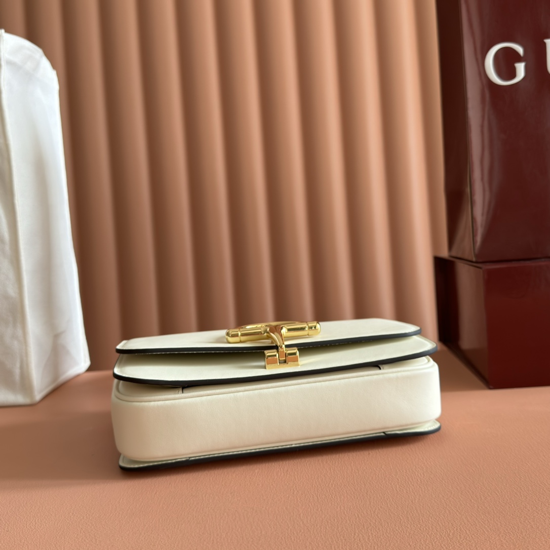 Gucci Siena Off-white shoulder everyday