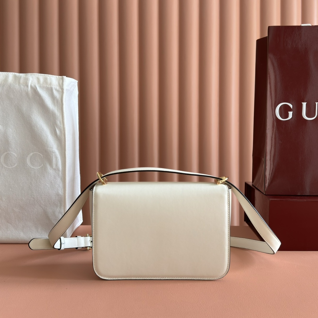 Gucci Siena Off-white shoulder everyday
