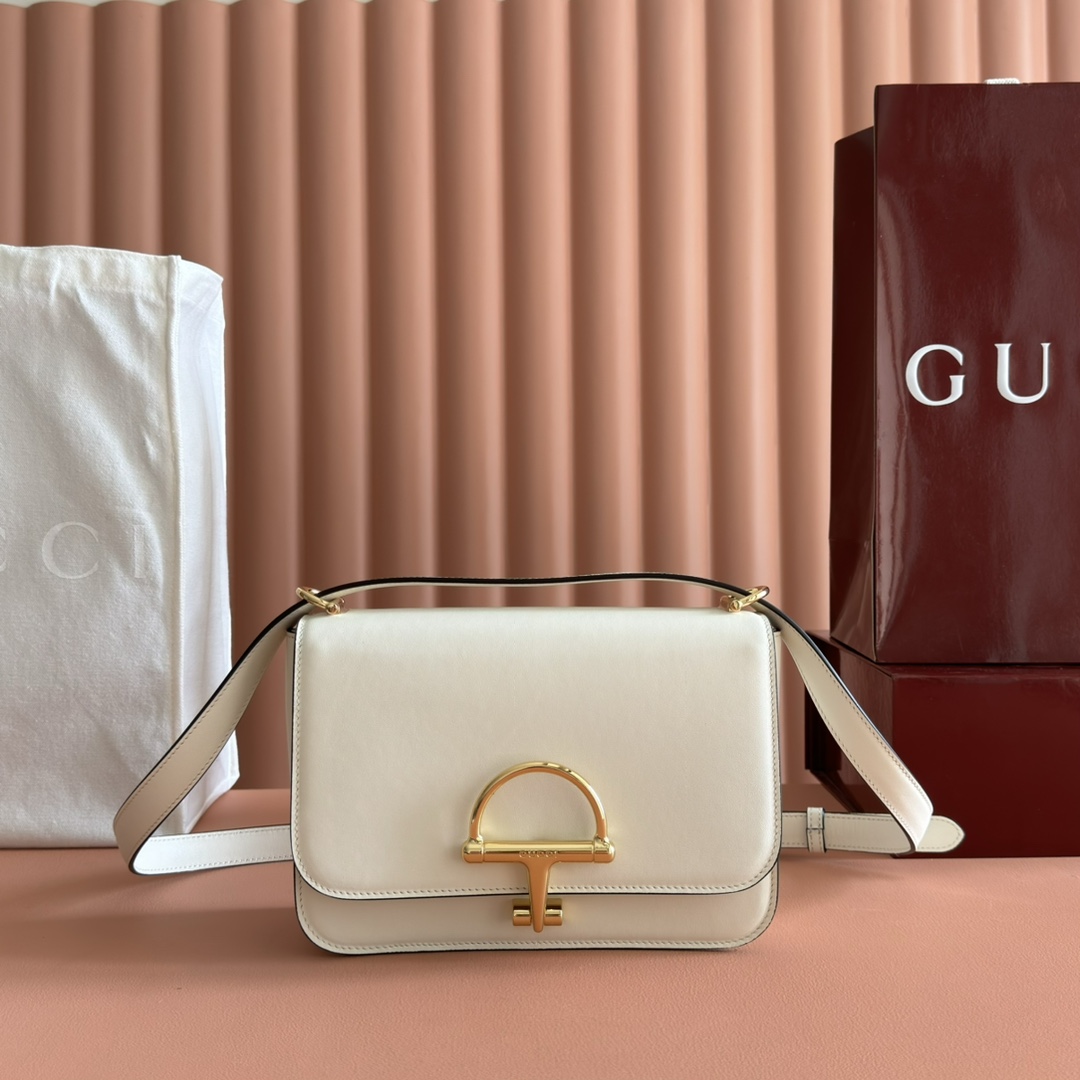 Gucci Siena Off-white shoulder everyday