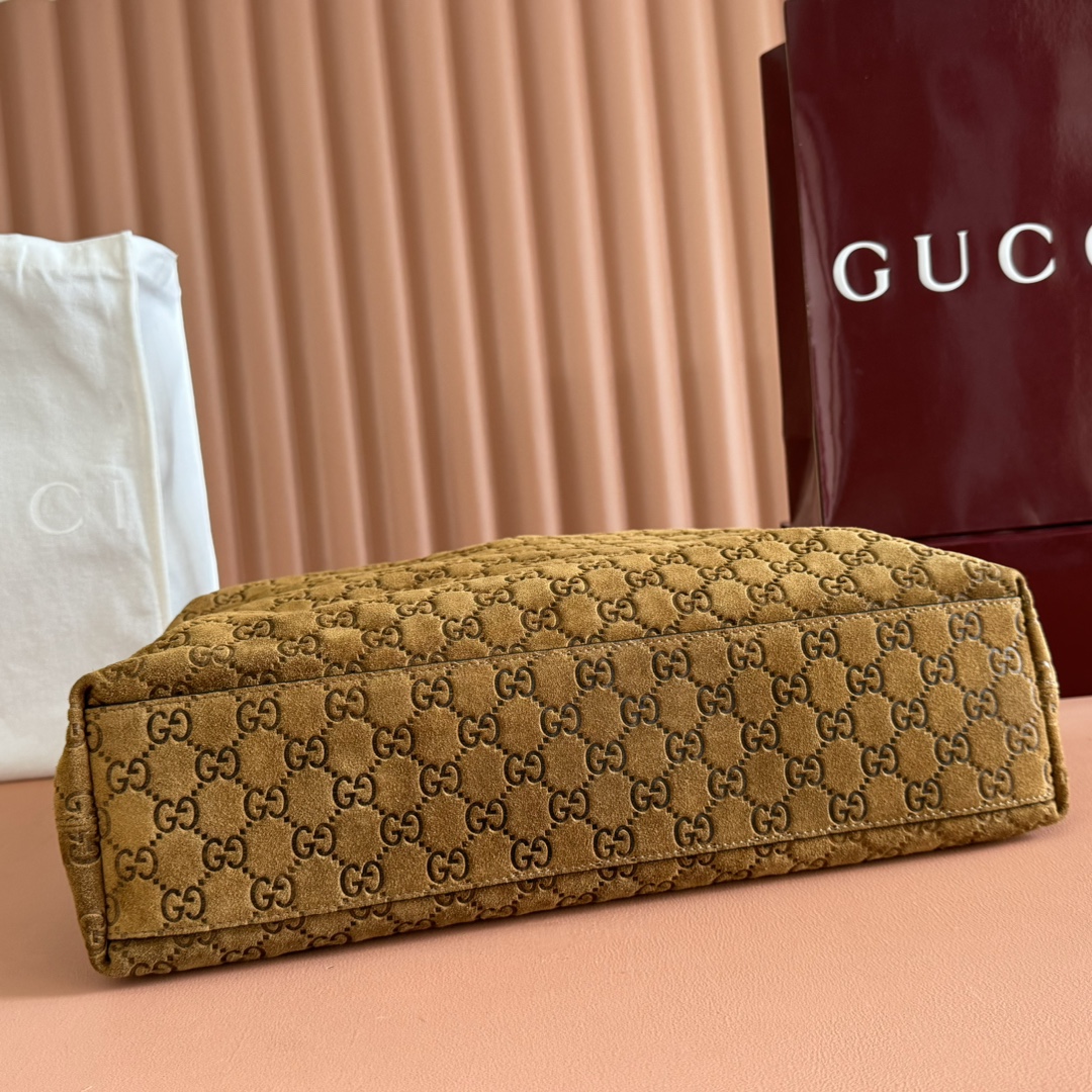 Gucci Beatrix Brown GG suede shoulder everyday