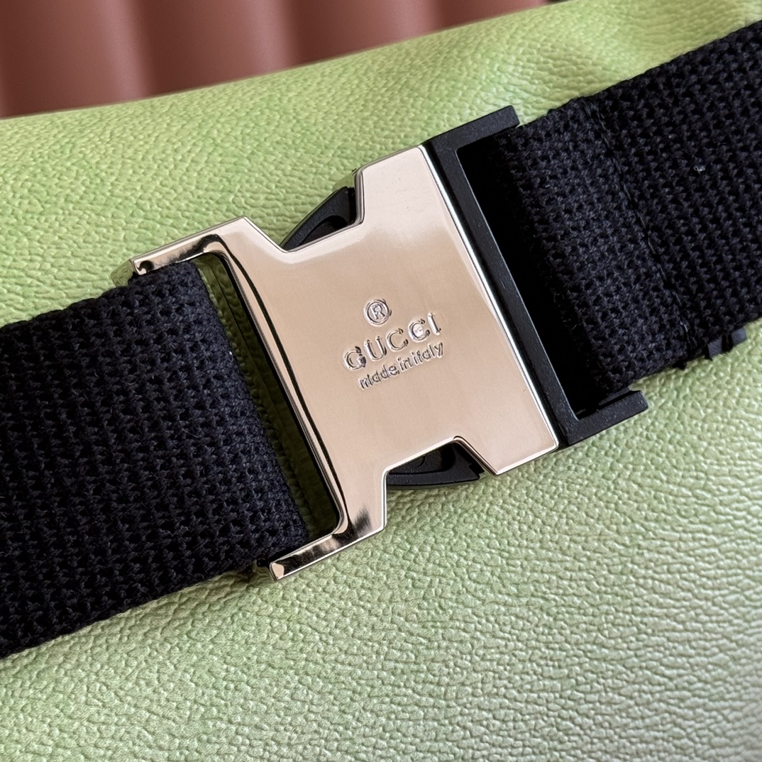 Gucci Light green crossbody