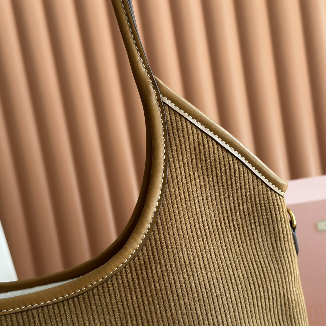 Sac Miu 】Miu IVY — photo 6