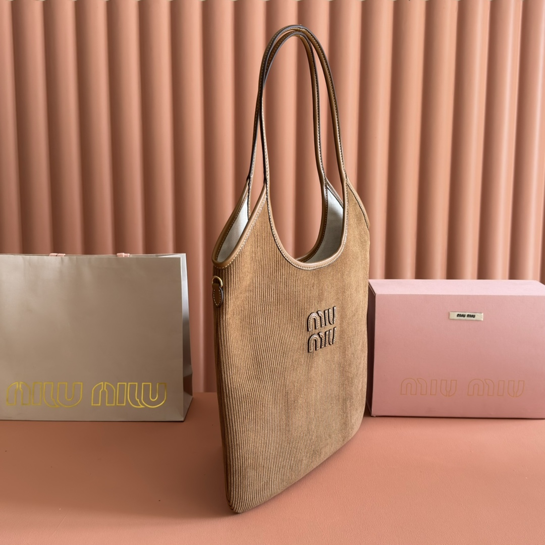 Sac Miu 】Miu IVY — photo 3