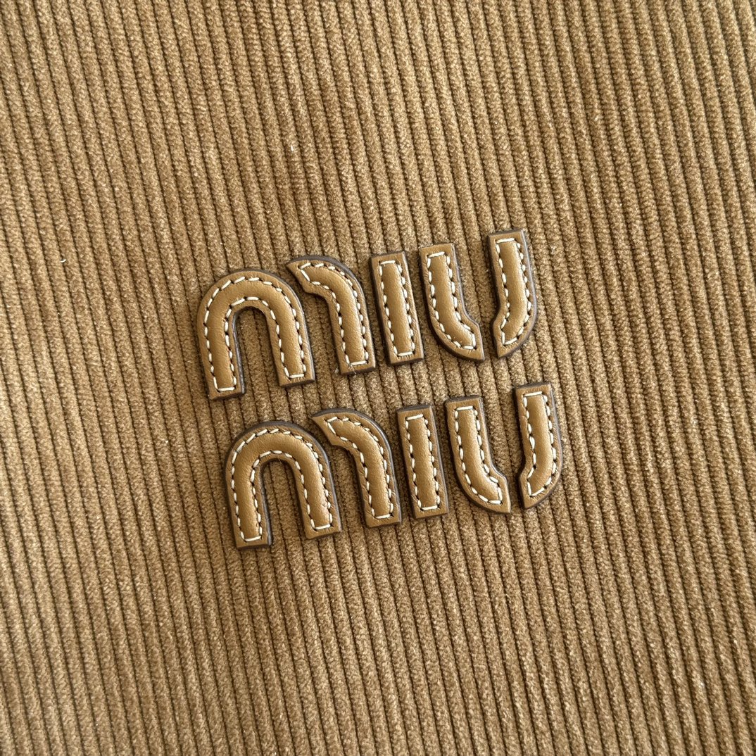 Sac Miu 】Miu IVY — photo 5
