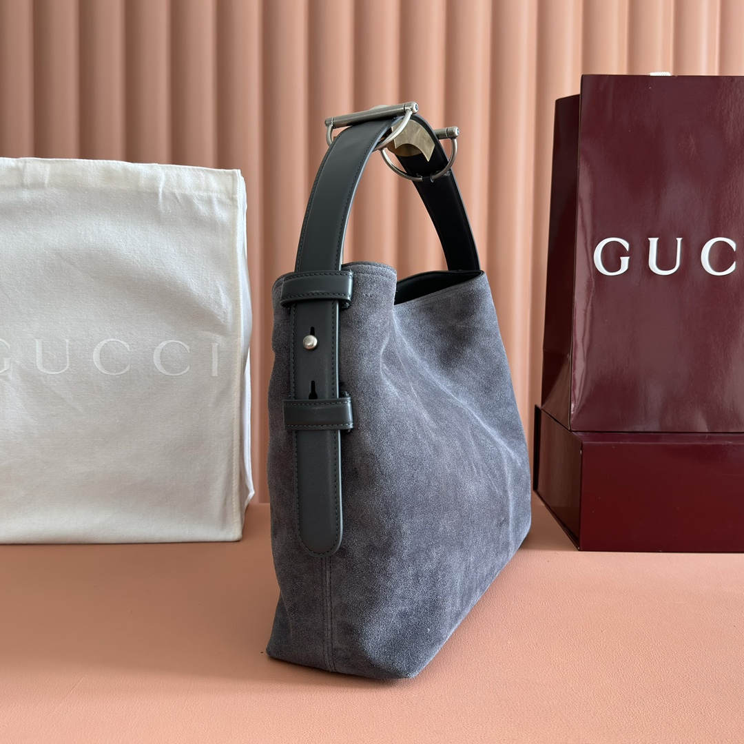 Gucci Beatrix Gray suede shoulder everyday