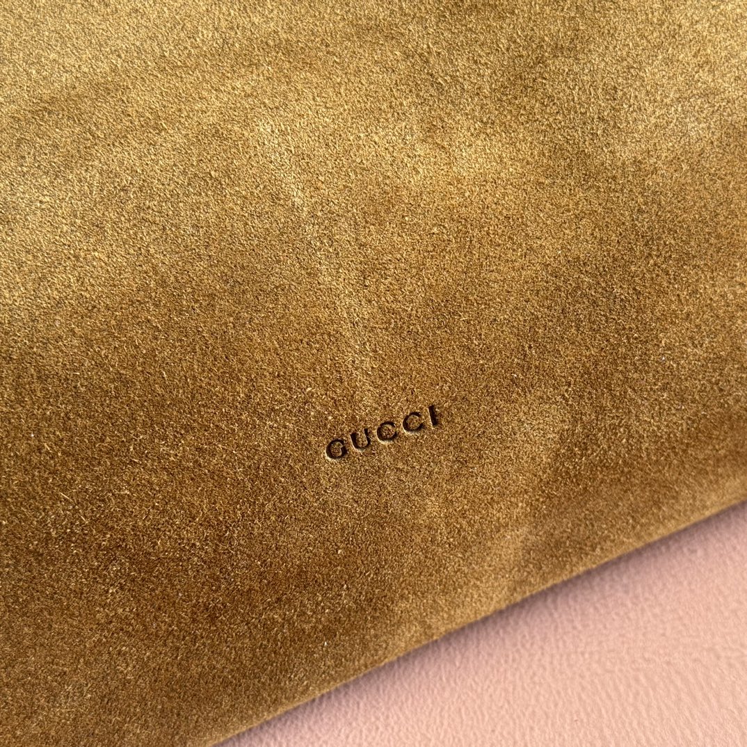 Gucci Beatrix Brown suede shoulder everyday