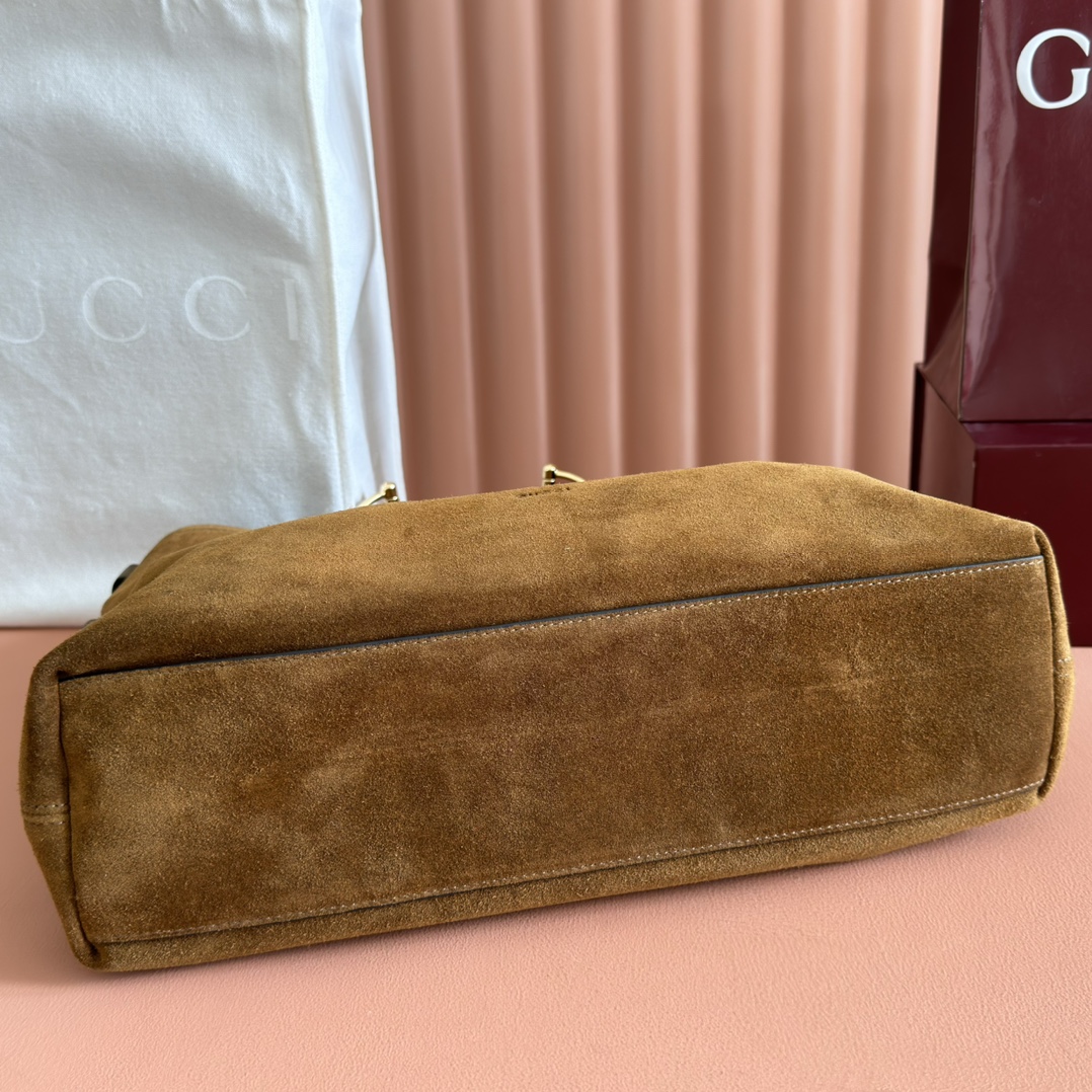 Gucci Beatrix Brown suede shoulder everyday