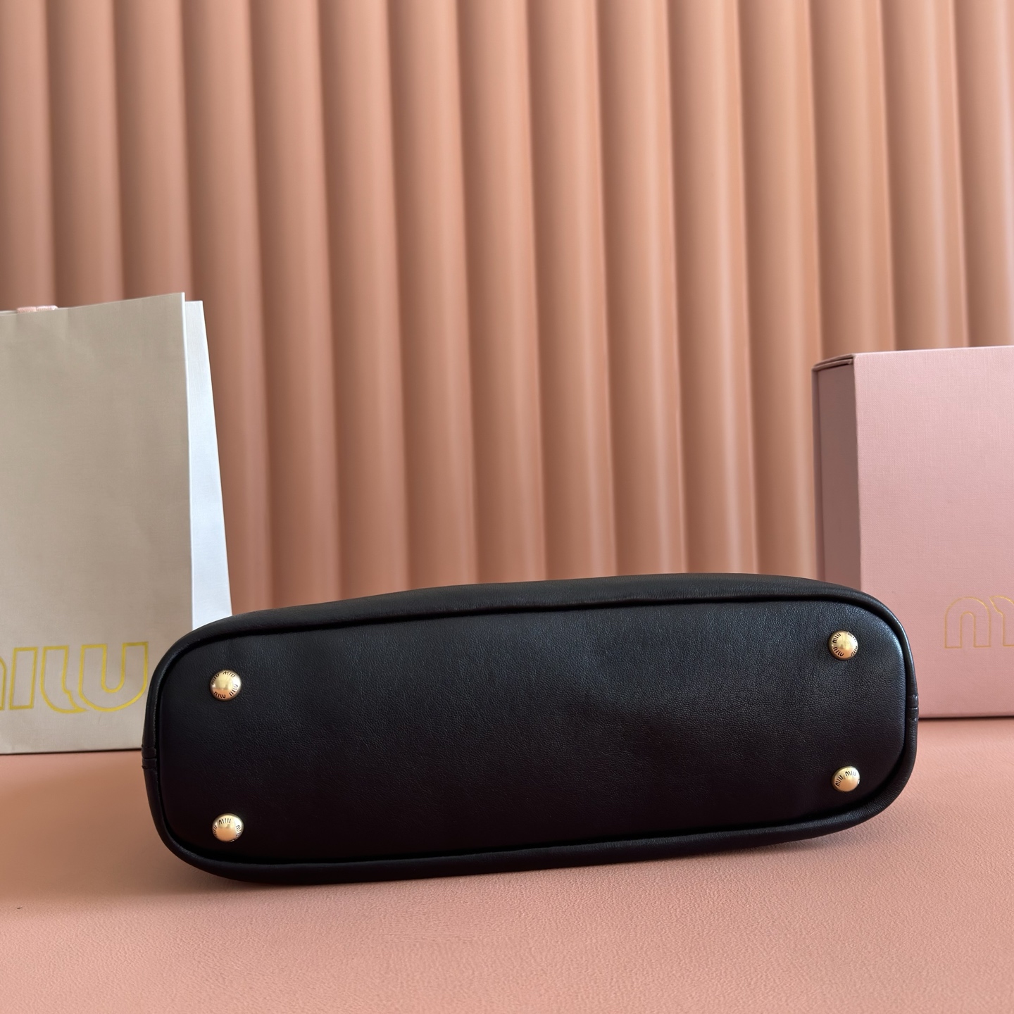 MiuMiu bag 】Aventure 。 ， Nappa ， 。aventure nappa miu ， ， ， ， ， ， ， — photo 4