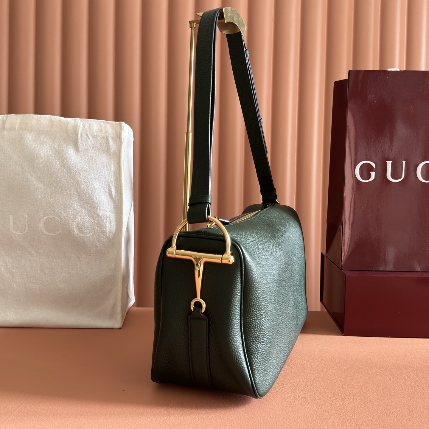 Gucci Half Horsebit Series Dark Green shoulder everyday