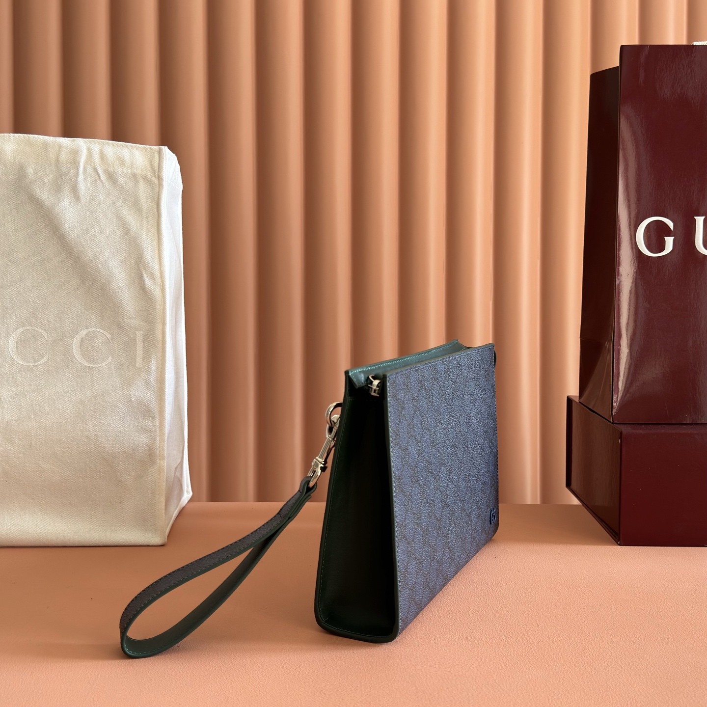 Gucci GG Supreme Black everyday