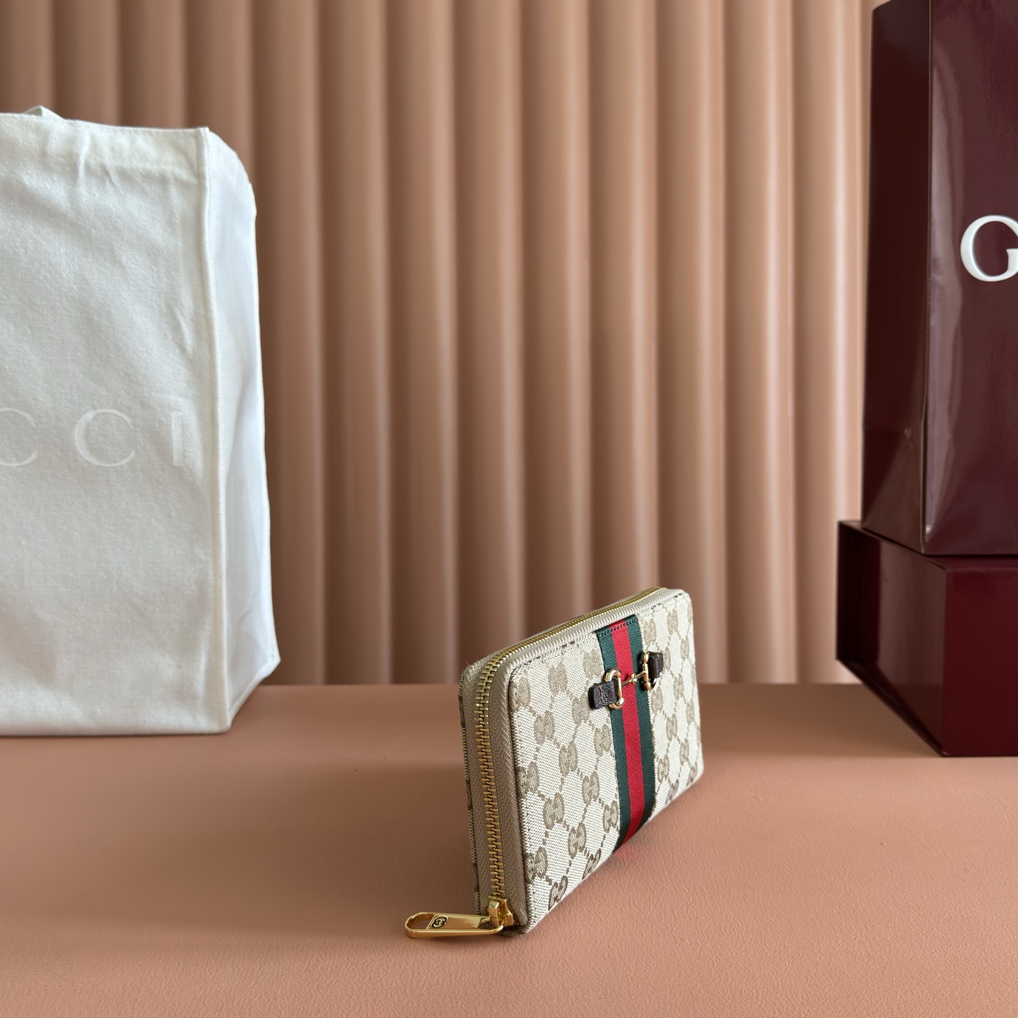 💋💋💋【配全套原厂专柜包装】Generation Gucci古驰世代系列深入探索品牌的典藏元素，将不同世