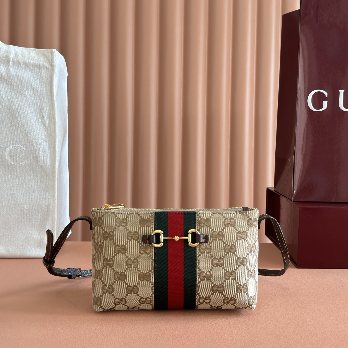 💋💋💋【原厂皮配置专柜全套包装】Generation Gucci古驰世代系列深入探索品牌的典藏元素，将不
