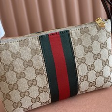 💋💋💋【原厂皮配置专柜全套包装】Generation Gucci古驰世代系列深入探索品牌的典藏元素,将不 💋💋💋【原厂皮配置专柜全套包装】Generation Gucci古驰世代系列深入探索品牌的典藏元素,将不