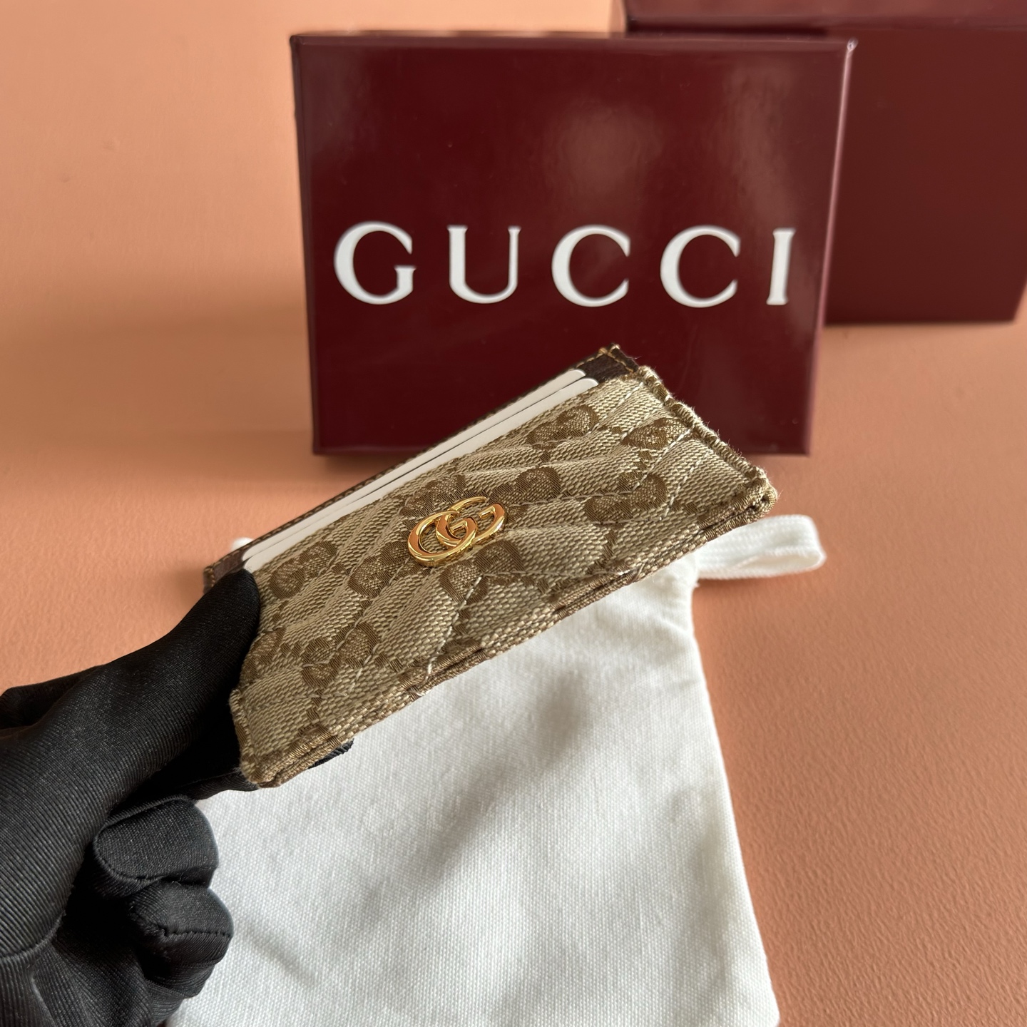 【配全套原厂专柜包装】💞Generation Gucci系列深入探索品牌的典藏元素和视觉密码,将不同世代 【配全套原厂专柜包装】💞Generation Gucci系列深入探索品牌的典藏元素和视觉密码,将不同世代