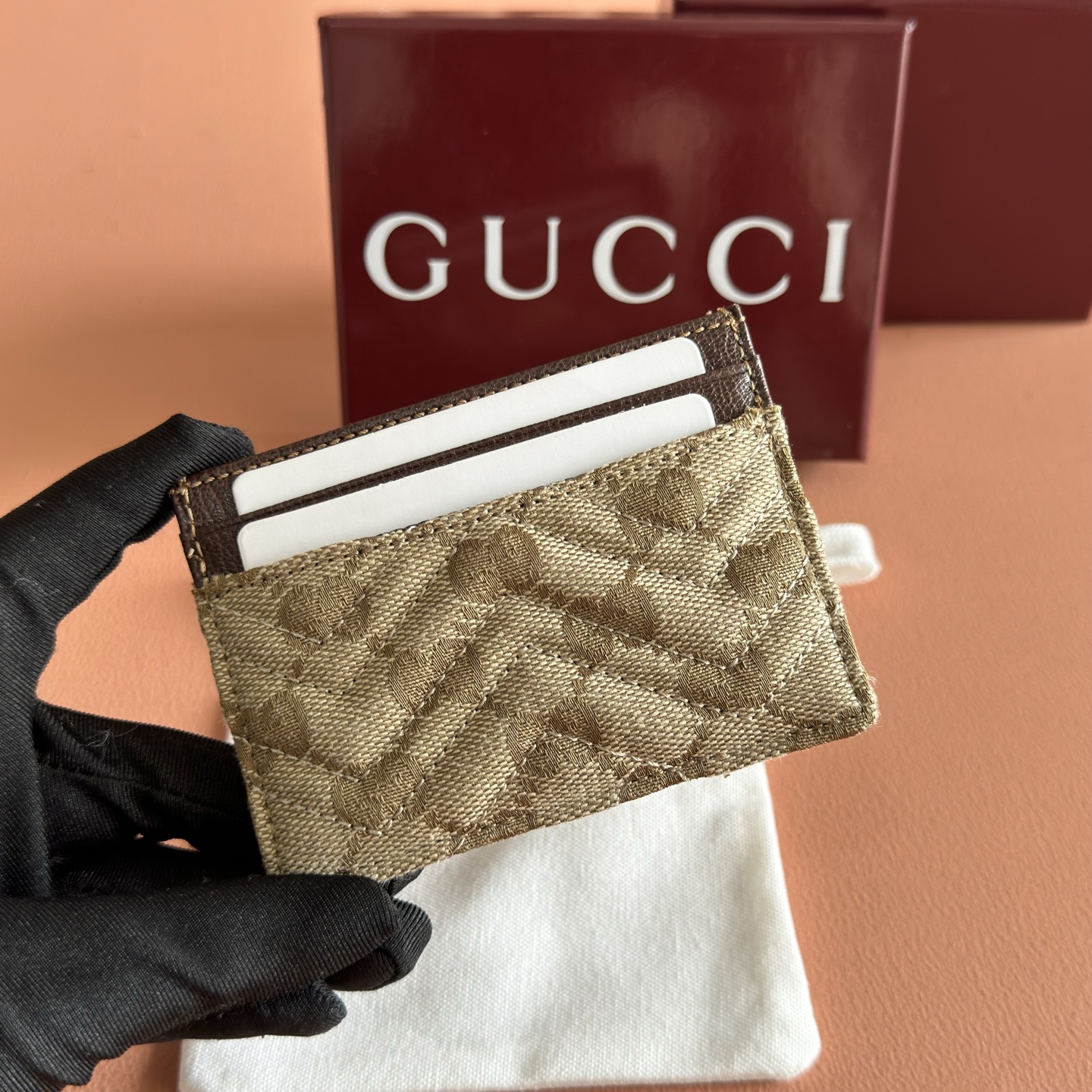 【配全套原厂专柜包装】💞Generation Gucci系列深入探索品牌的典藏元素和视觉密码,将不同世代 【配全套原厂专柜包装】💞Generation Gucci系列深入探索品牌的典藏元素和视觉密码,将不同世代