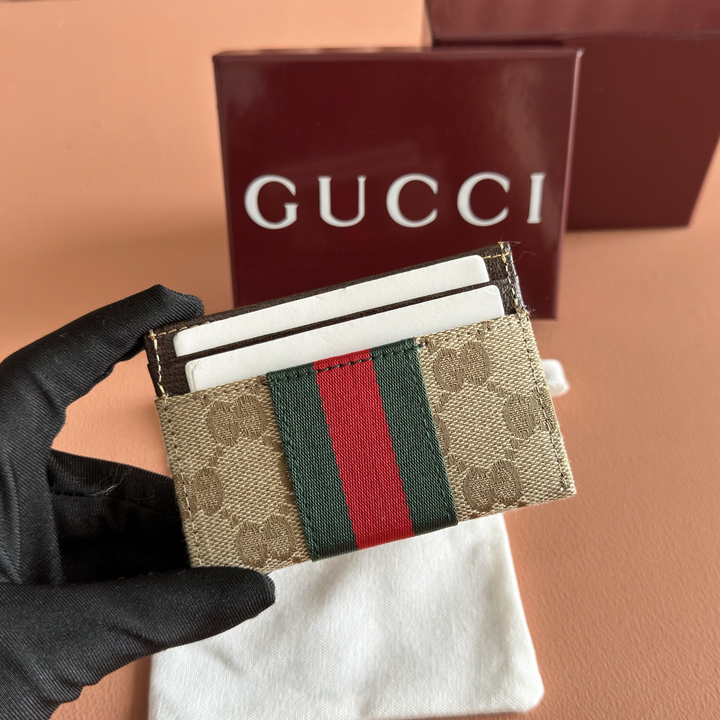 【配全套原厂专柜包装】💞Generation Gucci古驰世代系列深入探索品牌的典藏元素,将不同世代的 【配全套原厂专柜包装】💞Generation Gucci古驰世代系列深入探索品牌的典藏元素,将不同世代的