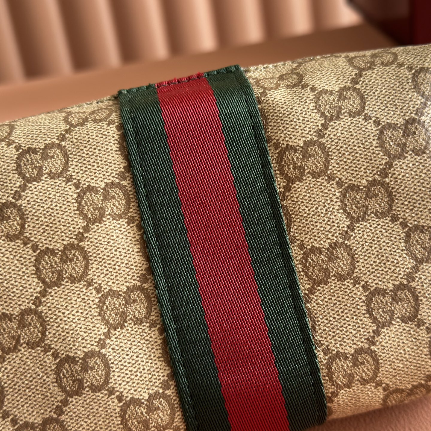 💋💋💋【配全套原厂专柜包装】《古驰世代》(Generation Gucci)系列深入探索品牌典藏元素,将 💋💋💋【配全套原厂专柜包装】《古驰世代》(Generation Gucci)系列深入探索品牌典藏元素,将