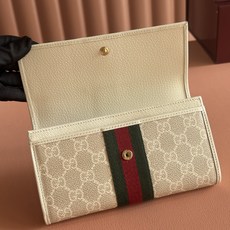 💋💋💋【配全套原厂专柜包装】【新品】OPhidia系列亮眼呈献新颖廓形与实用功能性设计,以标志性米色和燕 💋💋💋【配全套原厂专柜包装】【新品】OPhidia系列亮眼呈献新颖廓形与实用功能性设计,以标志性米色和燕