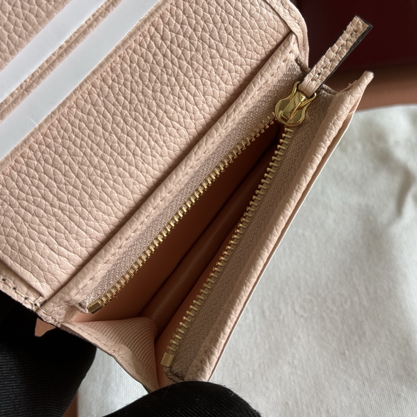 💋💋💋【配全套原厂专柜包装】Generation Gucci古驰世代系列深入探索品牌的典藏元素，将不同世