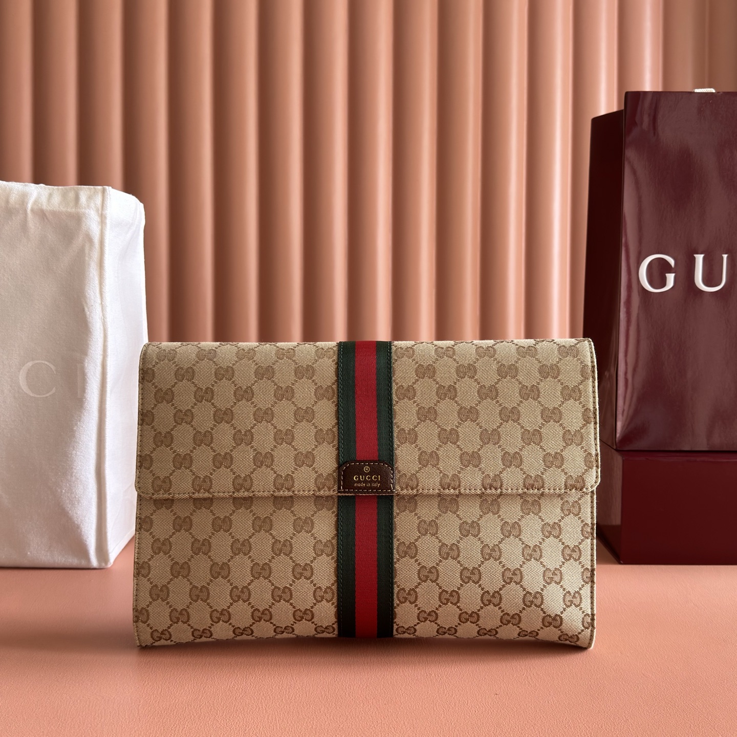 💋💋💋【配全套原厂专柜包装】Generation Gucci系列深入探索品牌的典藏元素，将不同世代的设计
