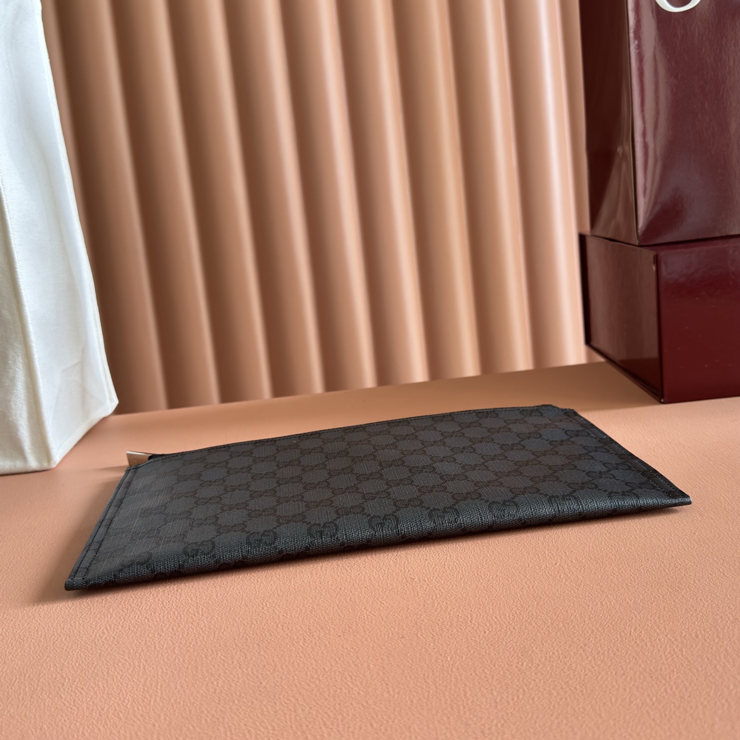 ⛰️⛰️⛰️《配全套原厂专柜包装》💞Generation Gucci 深入探索品牌档案代码，将不同世代的