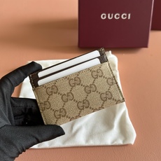 ⛰️⛰️⛰️。【配全套原厂专柜包装】💞Generation Gucci深入探索品牌典藏元素,将不同世代的 ⛰️⛰️⛰️。【配全套原厂专柜包装】💞Generation Gucci深入探索品牌典藏元素,将不同世代的