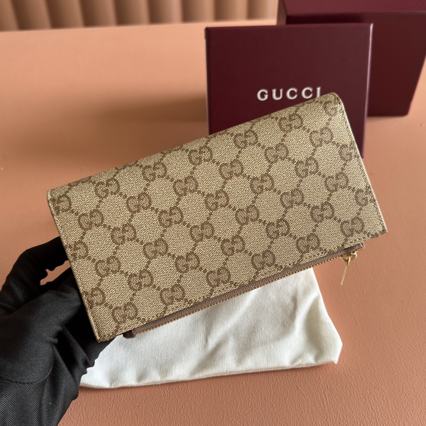 ⛰️⛰️⛰️【配全套原厂专柜包装】💞Generation Gucci 探索品牌的典藏元素，将不同世代的设