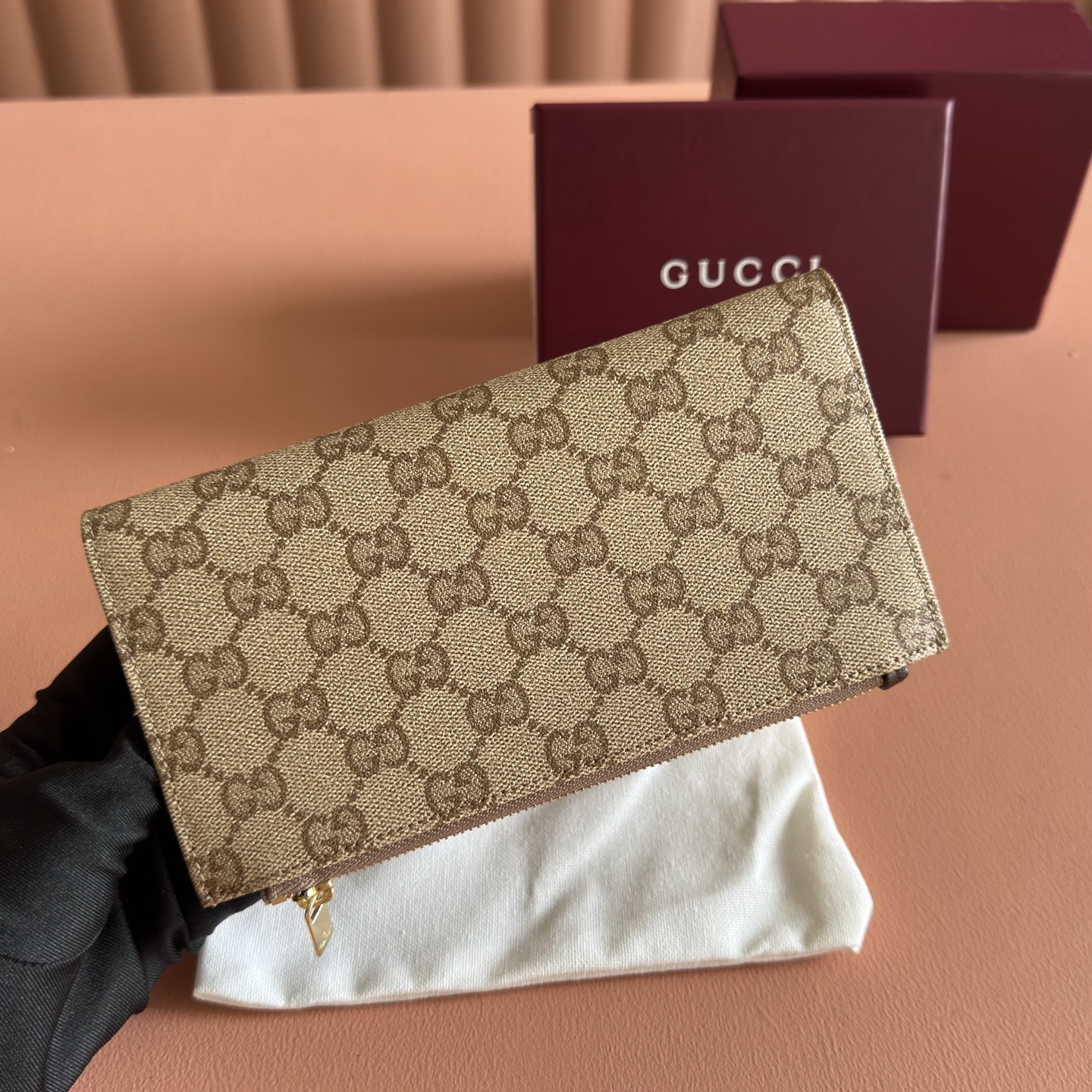 ⛰️⛰️⛰️【配全套原厂专柜包装】💞Generation Gucci 探索品牌的典藏元素，将不同世代的设