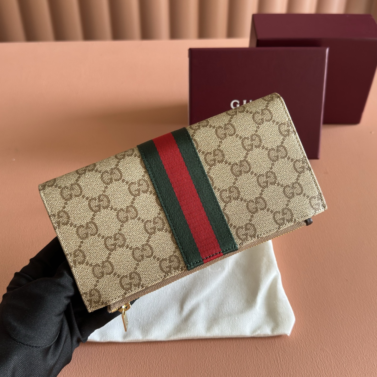 ⛰️⛰️⛰️【配全套原厂专柜包装】💞Generation Gucci 探索品牌的典藏元素，将不同世代的设