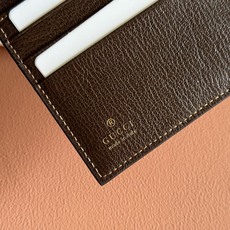 ⛰️⛰️⛰️【配全套原厂专柜包装】💞Generation Gucci 探索品牌的典藏元素,将不同世代的设 ⛰️⛰️⛰️【配全套原厂专柜包装】💞Generation Gucci 探索品牌的典藏元素,将不同世代的设