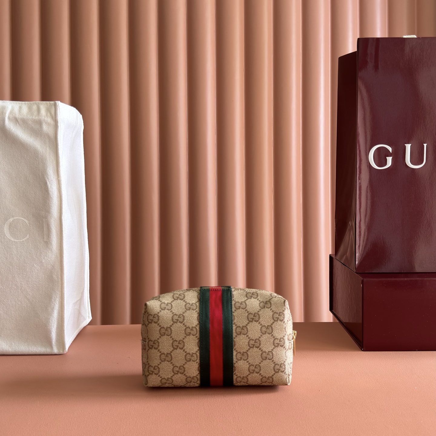 ⛰️⛰️⛰️【配全套原厂专柜包装】💞Generation Gucci古驰世代系列深入探索品牌的典藏元素，