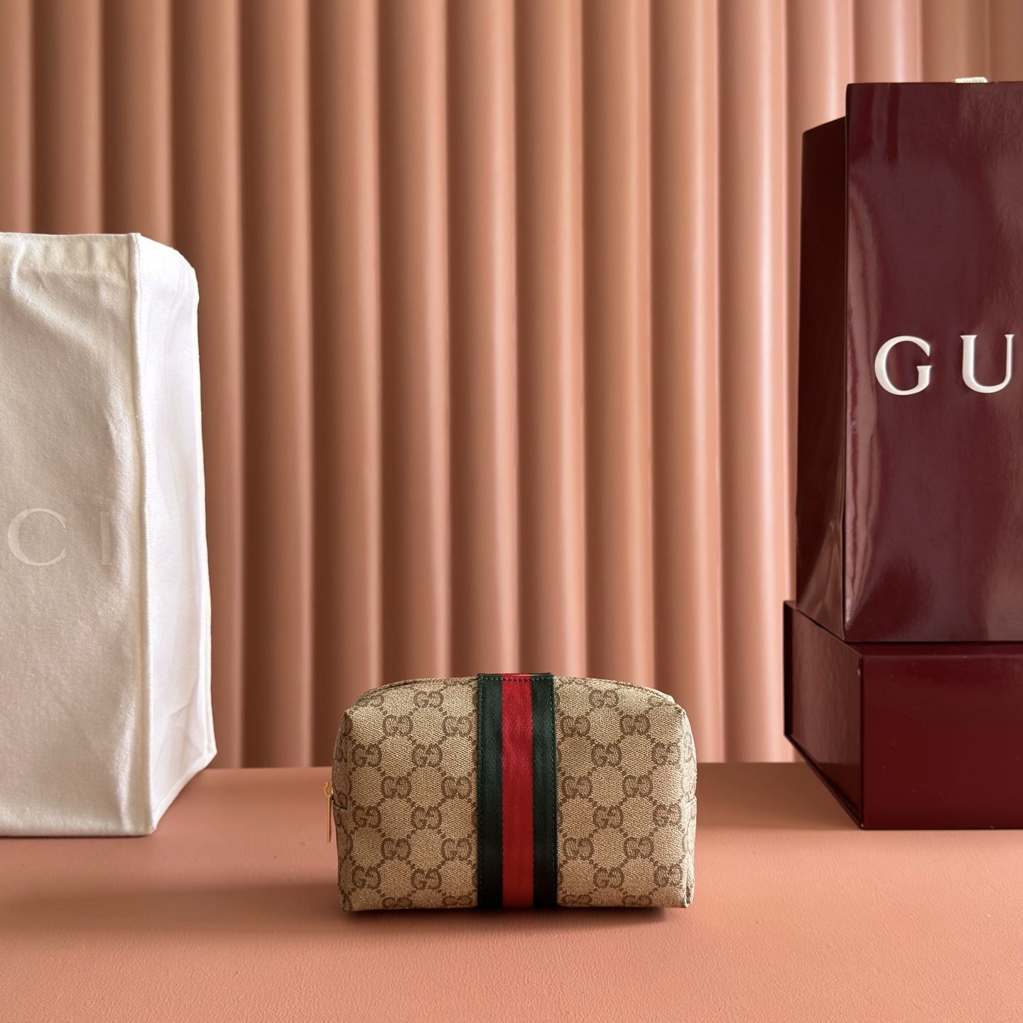 ⛰️⛰️⛰️【配全套原厂专柜包装】💞Generation Gucci古驰世代系列深入探索品牌的典藏元素，