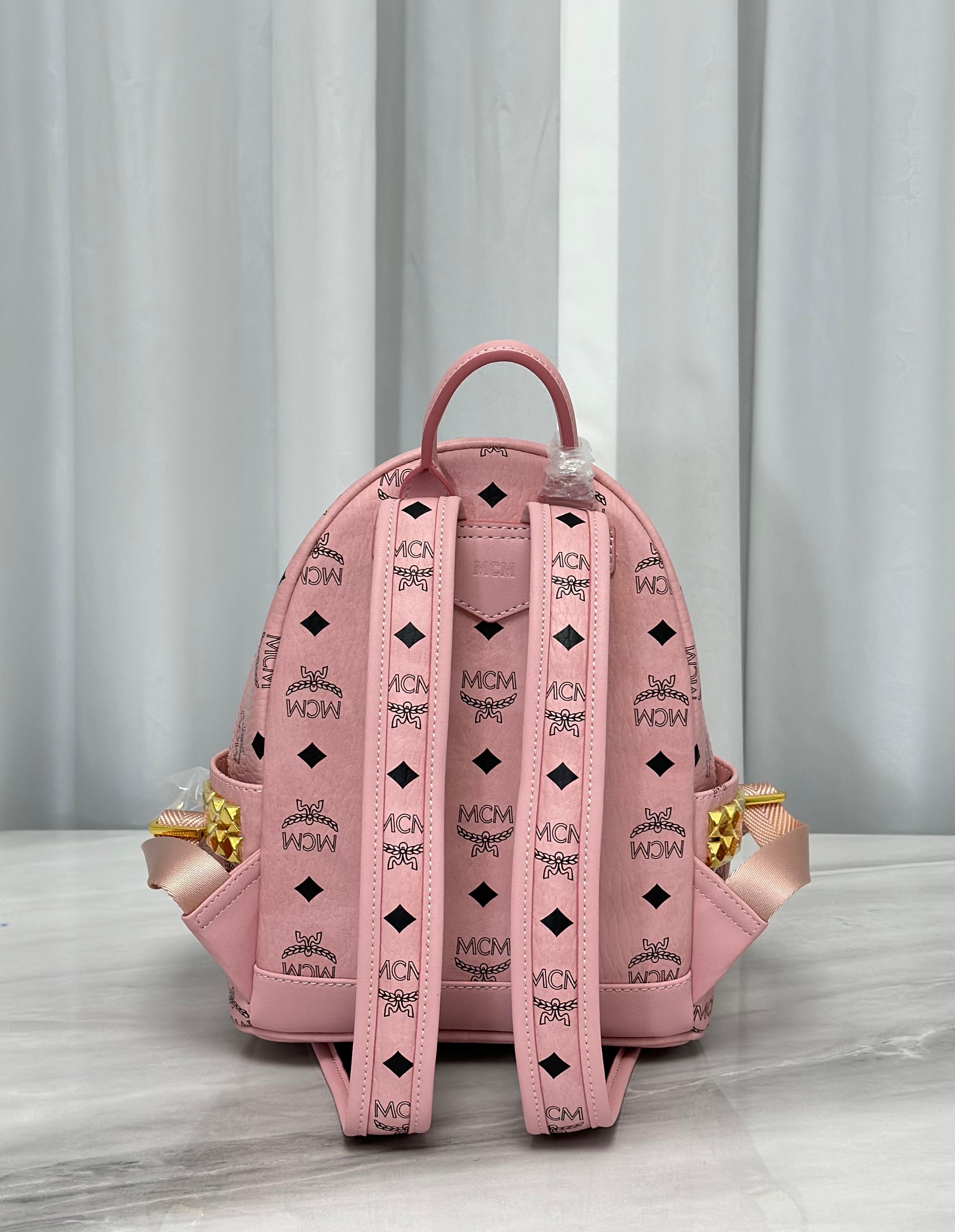 𝗠𝗖𝗠 𝗦𝘁𝗮𝗿𝗸 𝗩𝗶𝘀𝗲𝘁𝗼𝘀🆕最新版本新版⬆️桃花粉-Mini#背包·Cp独家®️老花满印# 这款