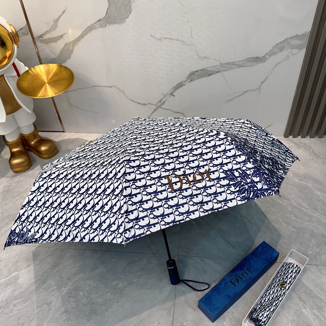 DIOR迪奥2024新款三折自动折叠晴雨伞时尚原单代工品质细节精致看得见的品质打破一成不变色泽纯正艳丽！