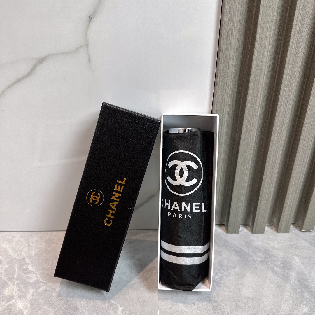 Chanel Paraguas Fashion