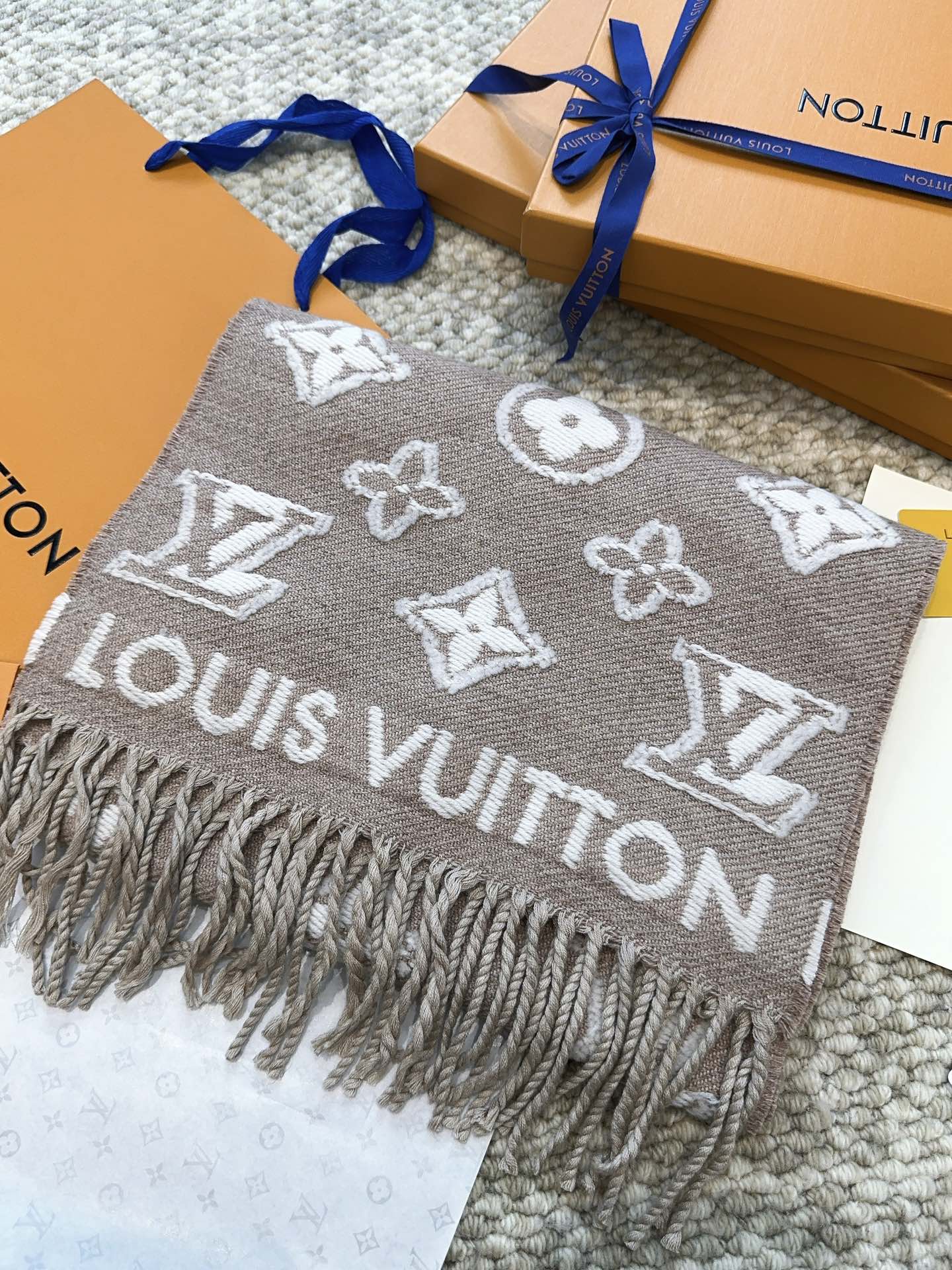 Louis Vuitton Scarf Cashmere Wool