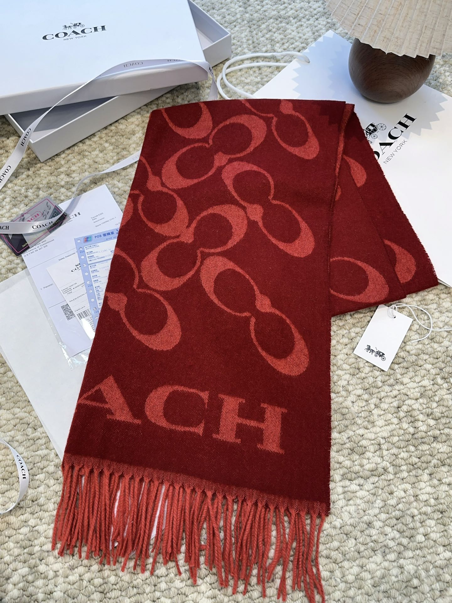 Stylish Coac Classic C Logo Double Cape: 97% Wool, Super Soft and Comfy Hands - 图片 6