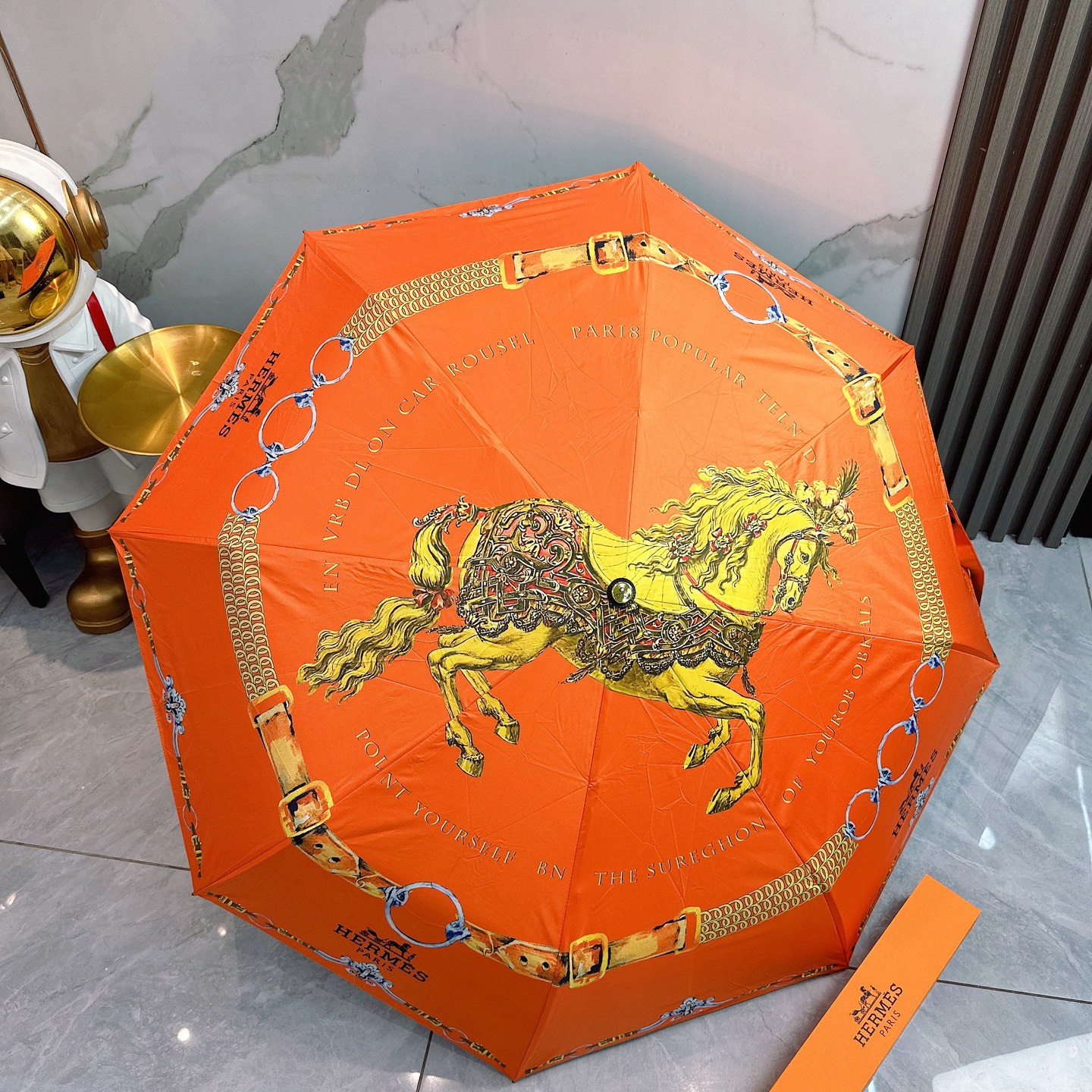  爱马仕HERMES 三折防晒睛雨伞🔥🔥 夏季新款 全自动折叠晴雨伞 
内里黑色涂层防晒有效阻隔紫外线9