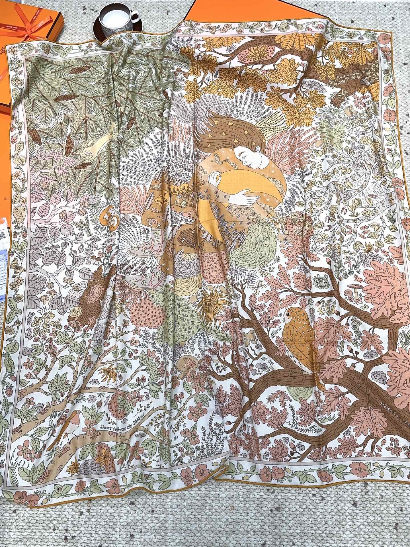 爱马仕(Hermes)2025年秋冬抢先 上新💞【双面同色丝毛方巾】手工卷边山羊绒和真丝混纺披肩(70%