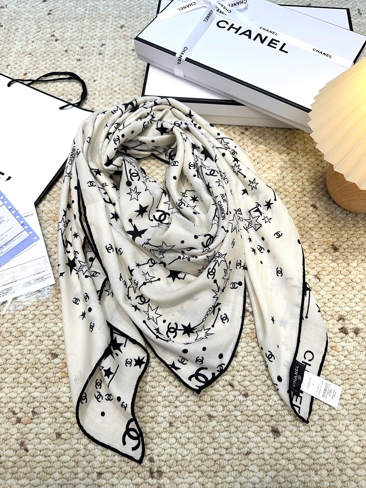 香奈儿(CHANEL)140*140上新❤️【真丝丝绒款】Chanel 【▪️温柔而娴静,箱包logo优