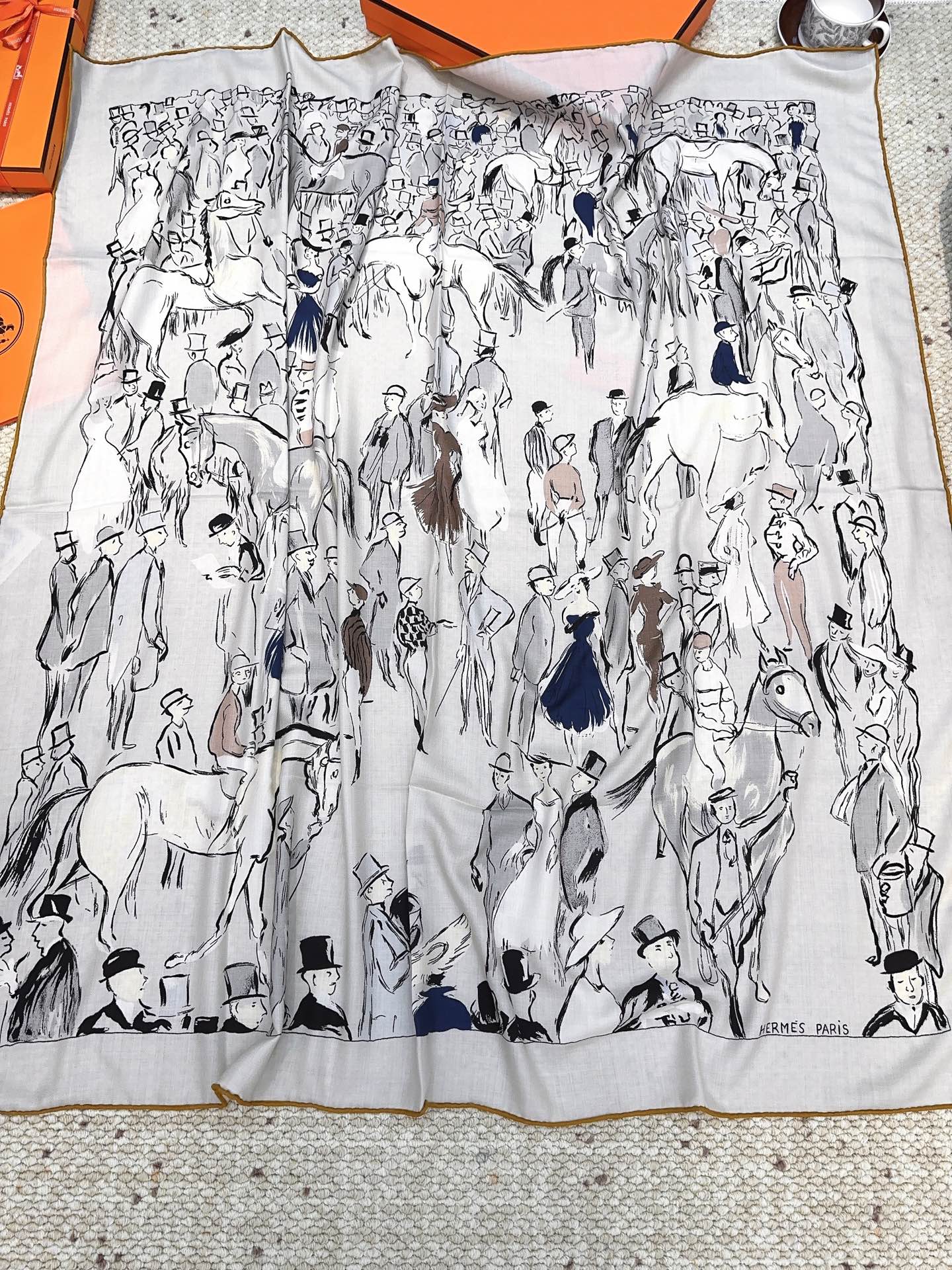  爱马仕（Hermes）上新💕【爱马仕2025春夏 】这款点睛配饰可以多种方式佩戴，与任何服饰皆搭配得宜