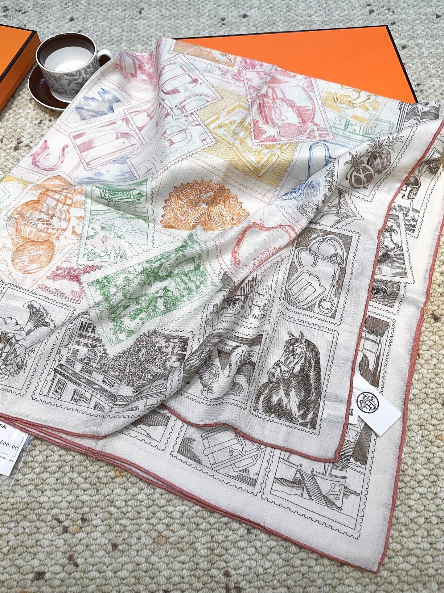  爱马仕（Hermes）上新💕【爱马仕2025春夏 】这款点睛配饰可以多种方式佩戴，与任何服饰皆搭配得宜